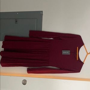 maroon long sleeve dress